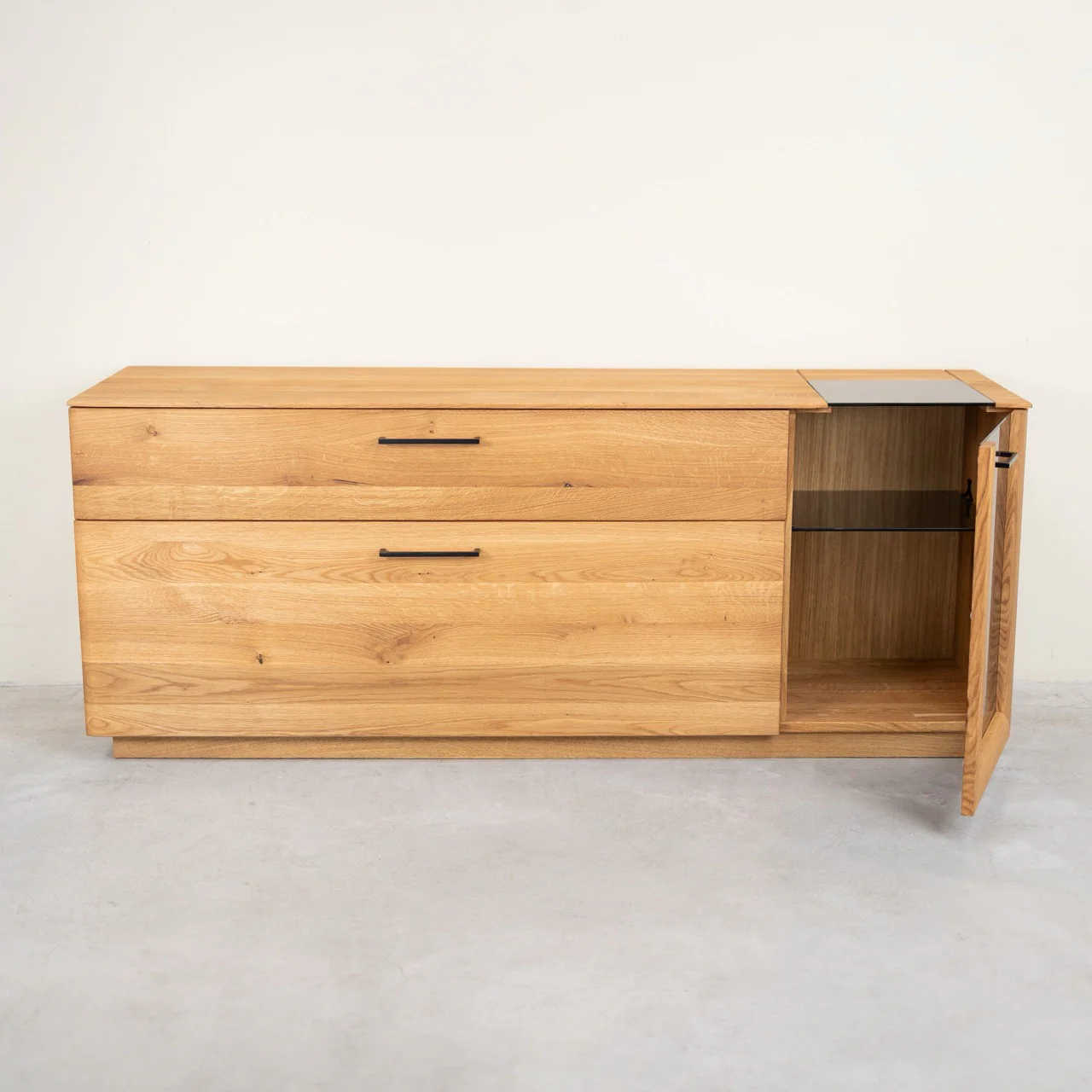 Massief eiken dressoir Arvik 3 | NordicStory - Image 7