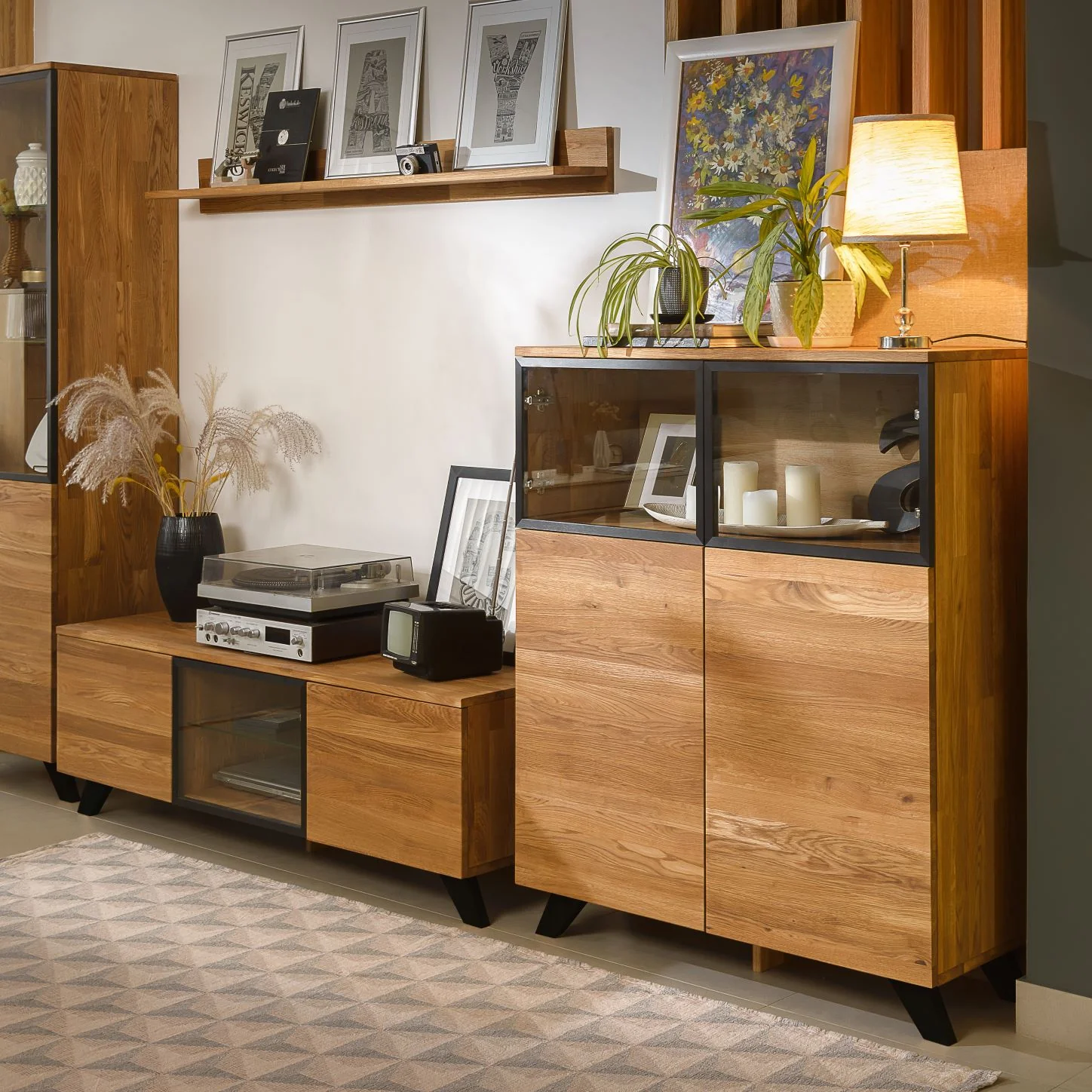 Comfortabele massief eikenhouten dressoir Moritz 1 | NordicStory - Image 3