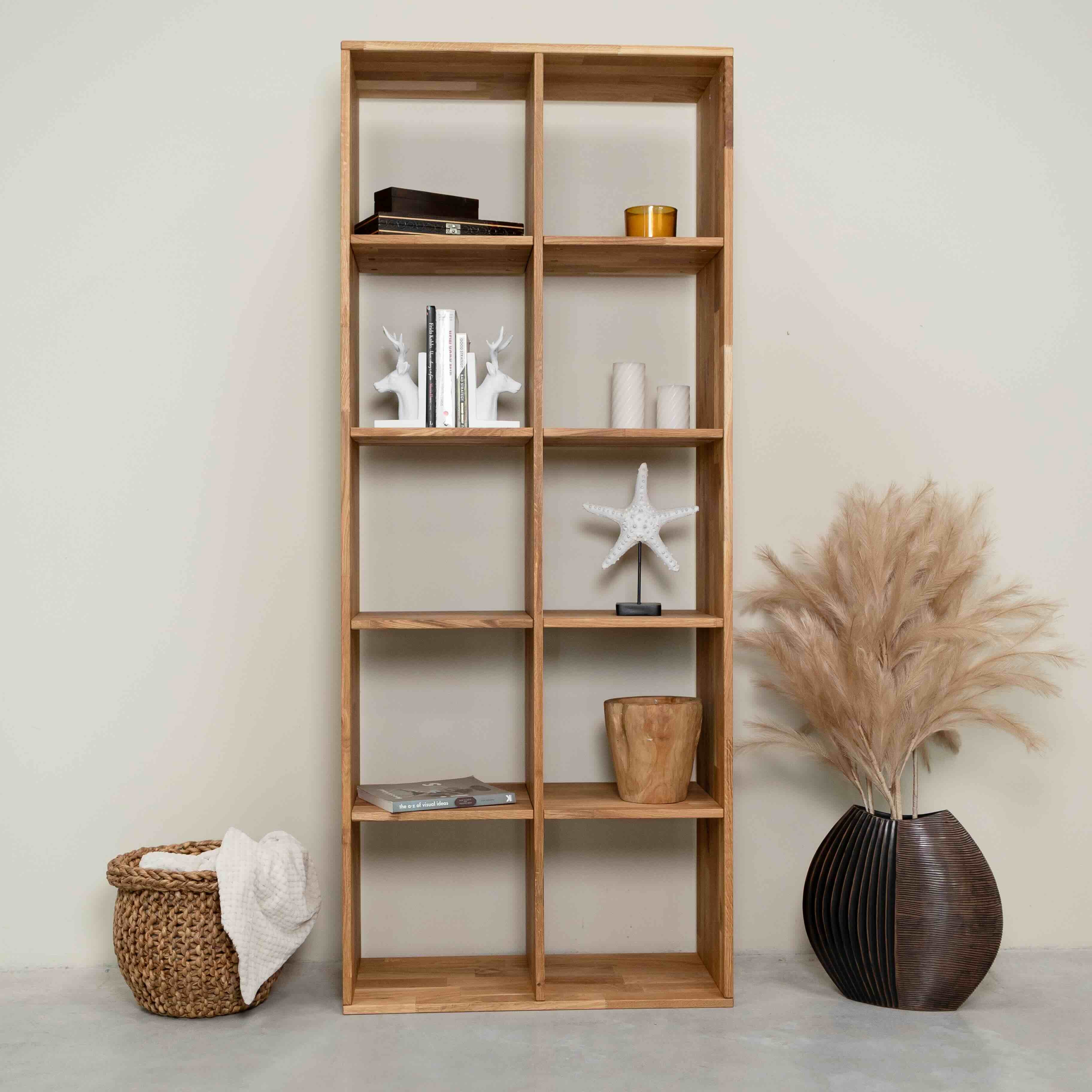 Boekenkast van massief eikenhout Regal 10 | NordicStory - Image 8