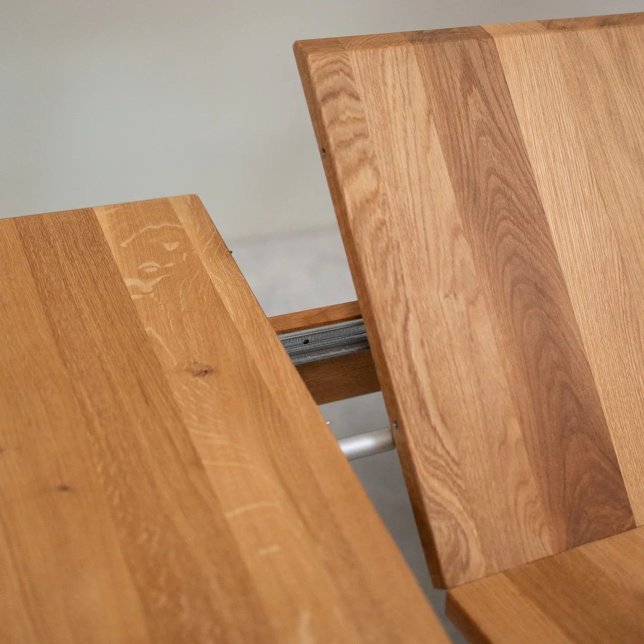 Uitschuifbare eettafel van massief eikenhout Geneva | NordicStory - Image 6
