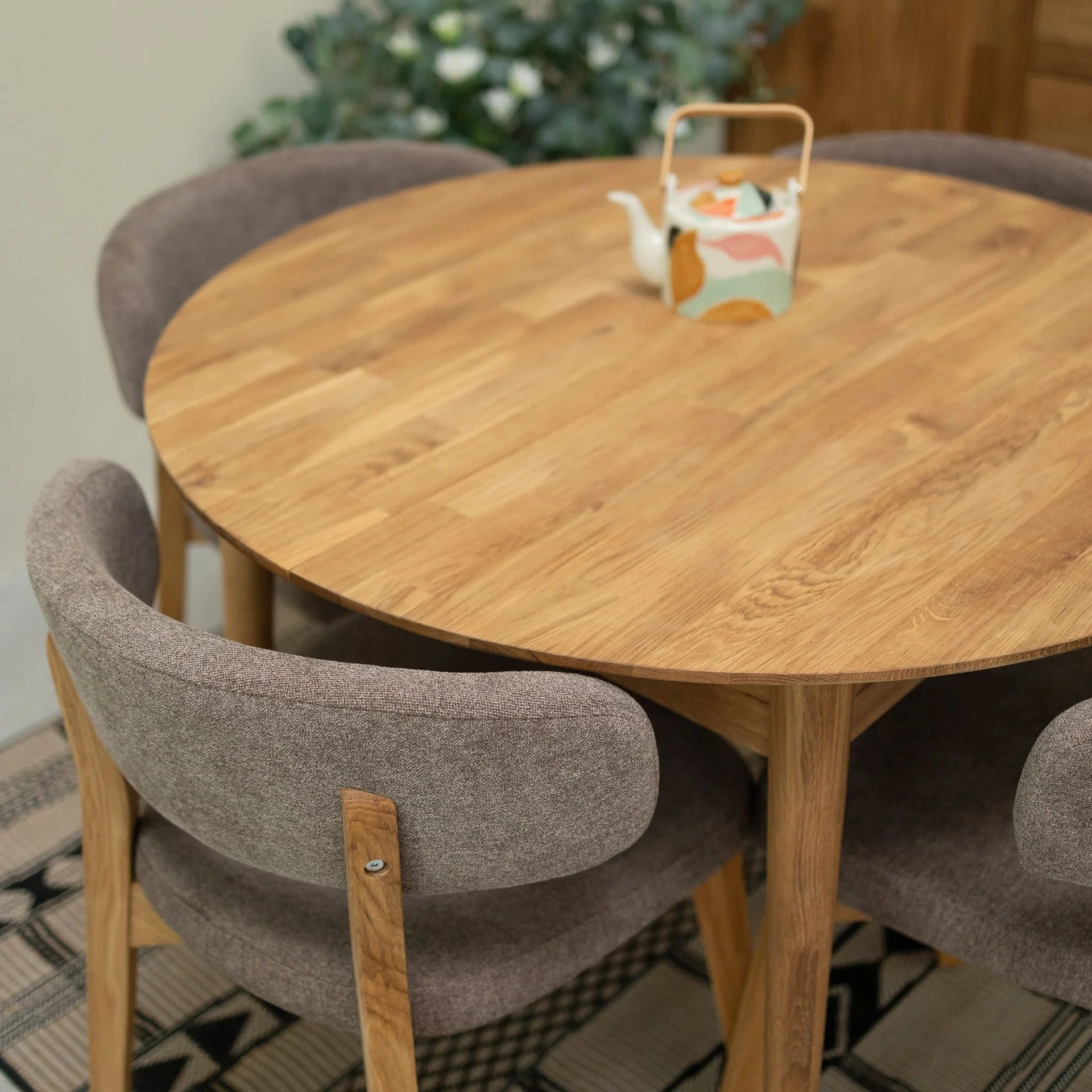 Ronde, uitschuifbare eettafel van massief eikenhout Escandi 3 | NordicStory - Image 4