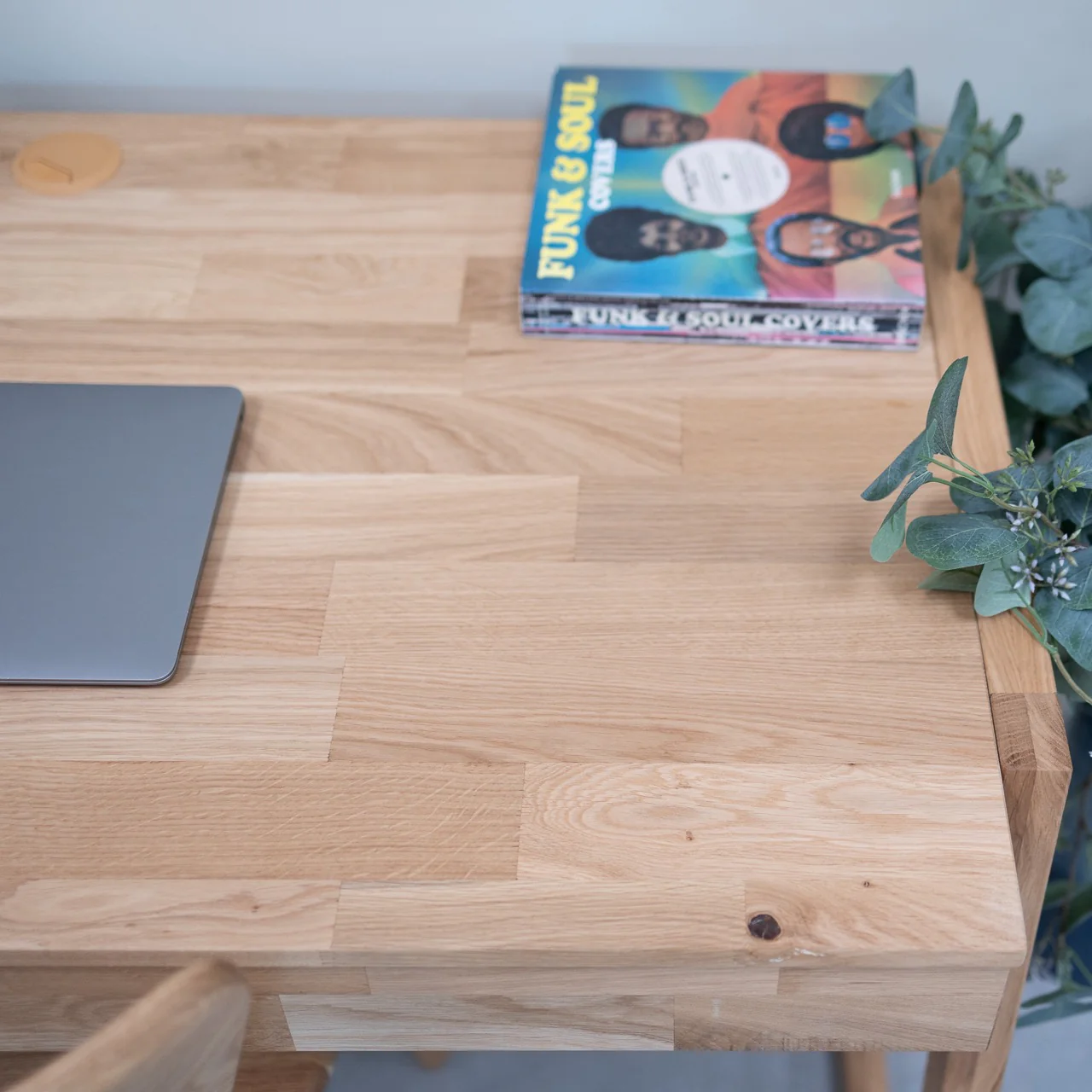 Eric massief eikenhouten bureau | NordicStory - Image 3