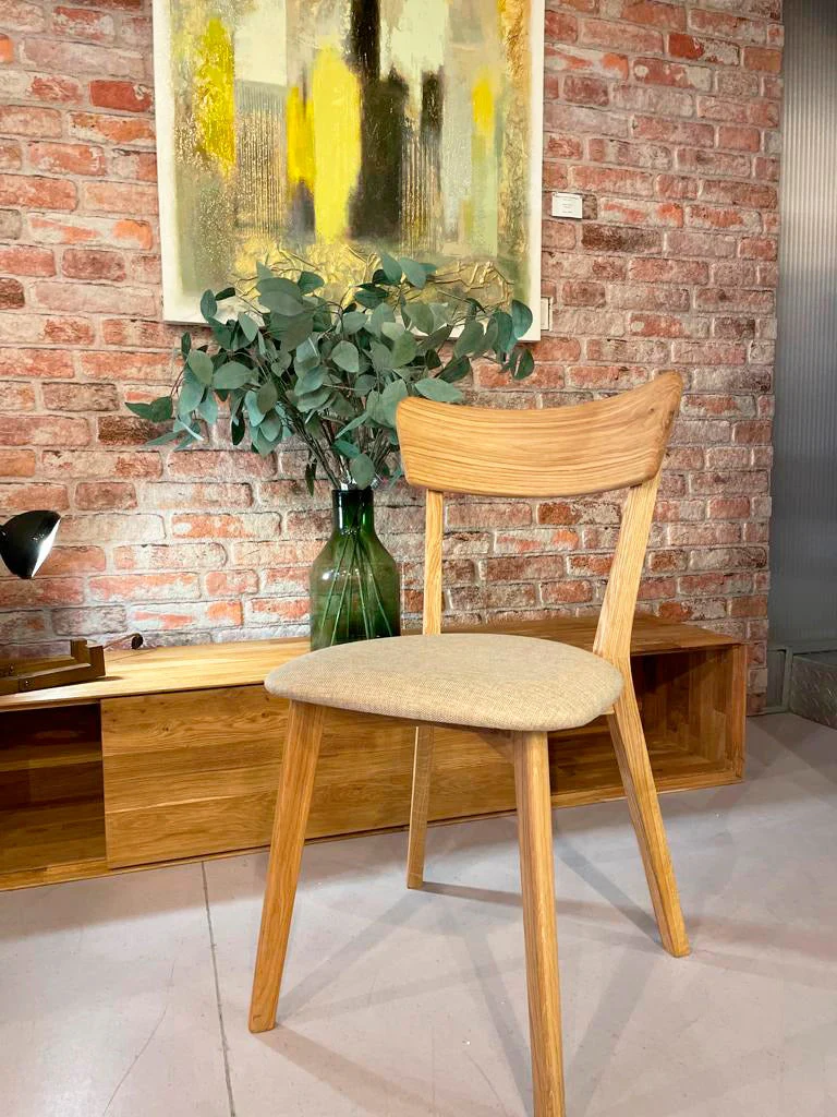 Set van 2 of 4 massief eiken eetkamerstoelen Diana Beige | NordicStory - Image 8