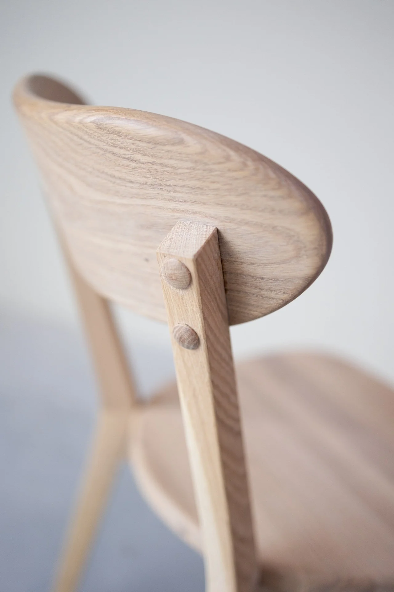 Set van 2 of 4 massief eiken eetkamerstoelen Isku | NordicStory - Image 16