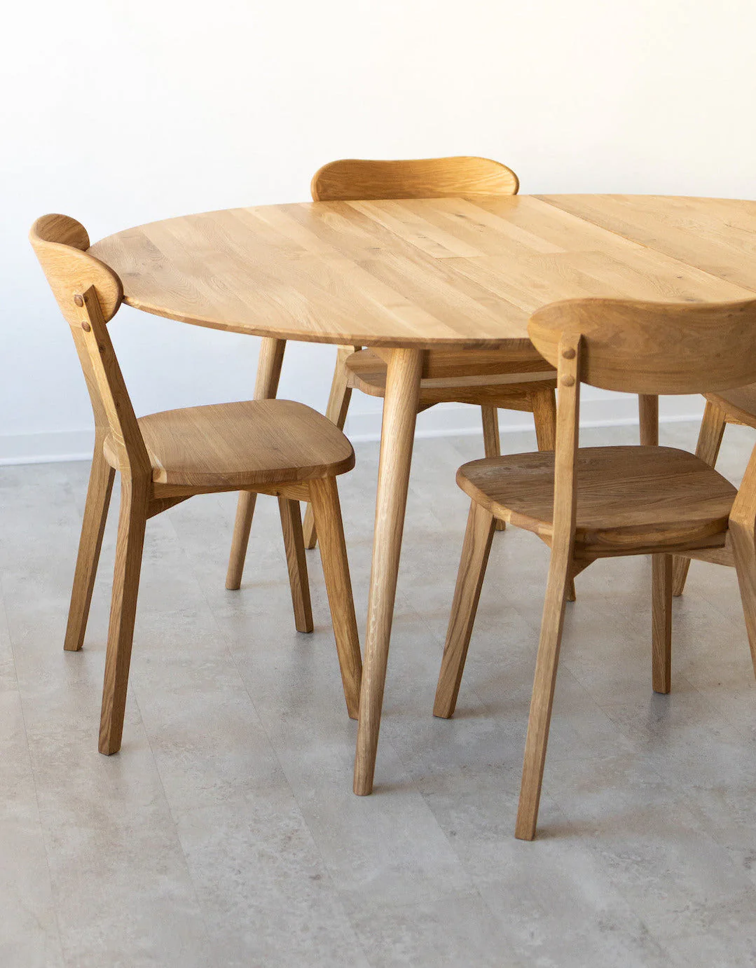 Set van 2 of 4 massief eiken eetkamerstoelen Isku | NordicStory - Image 9