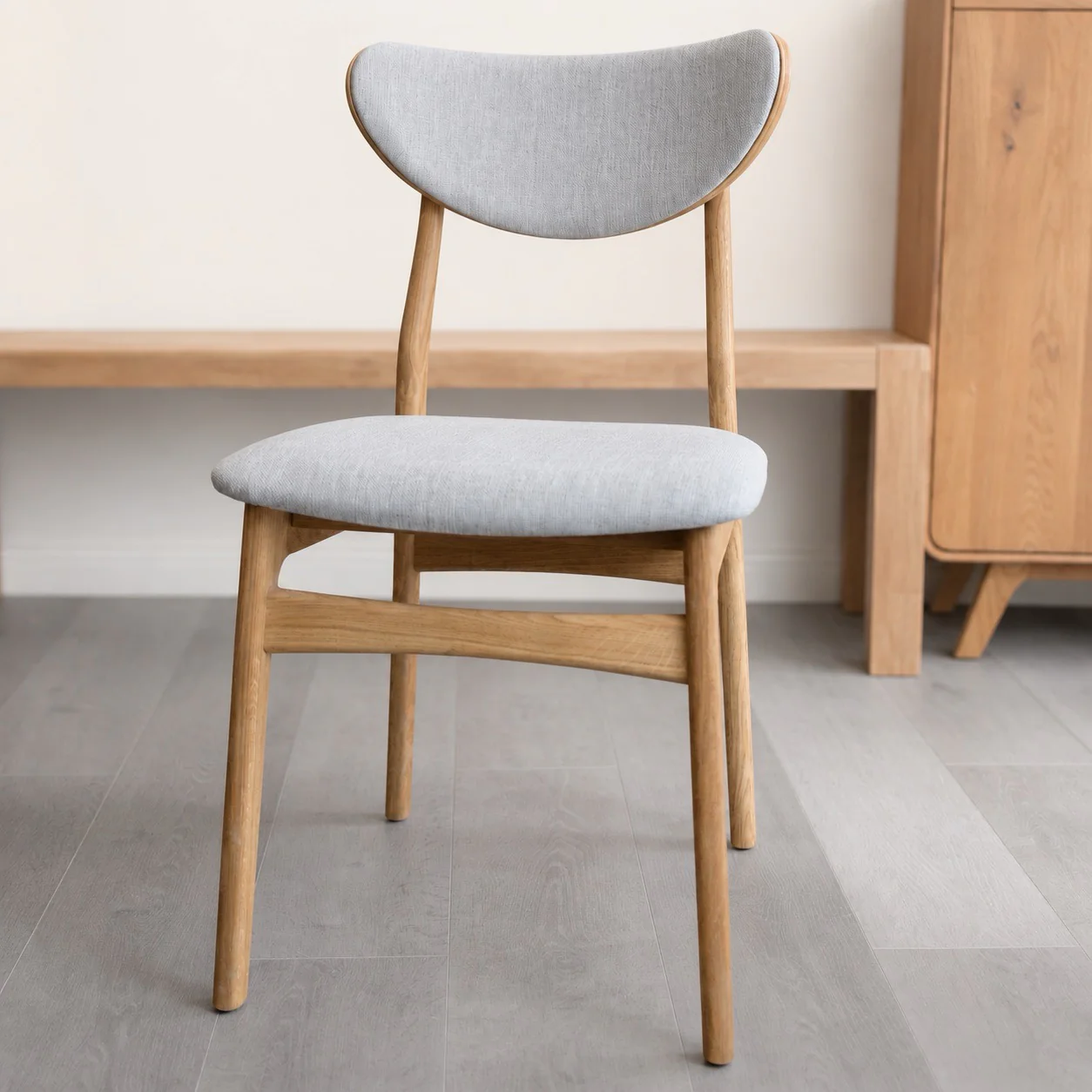 Set van 2 of 4 Maxwell-eetkamerstoelen van massief eikenhout, gestoffeerd | NordicStory - Image 17